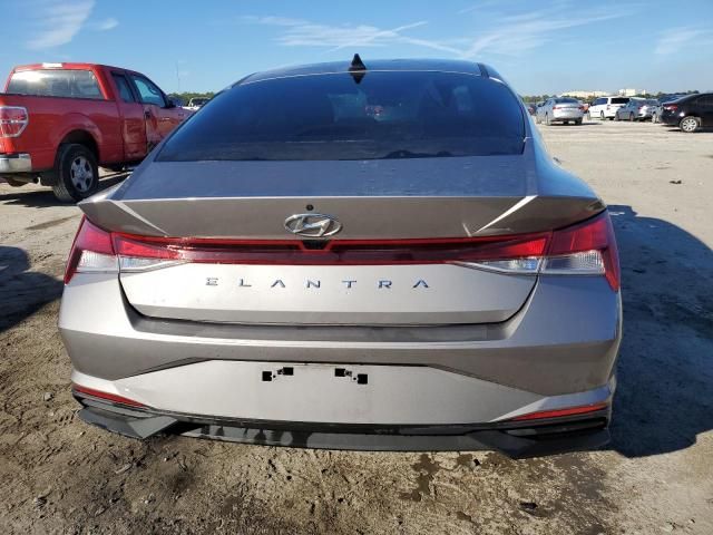 2022 Hyundai Elantra SEL