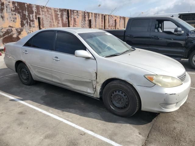 2005 Toyota Camry LE