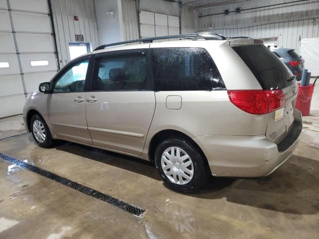 2007 Toyota Sienna CE