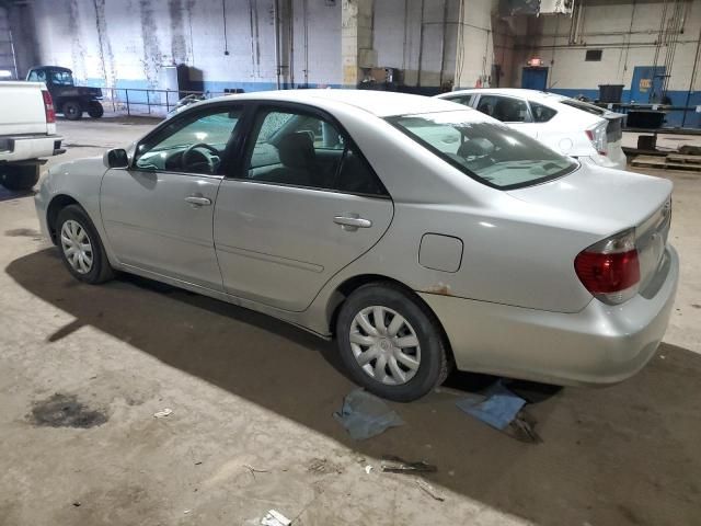 2005 Toyota Camry LE