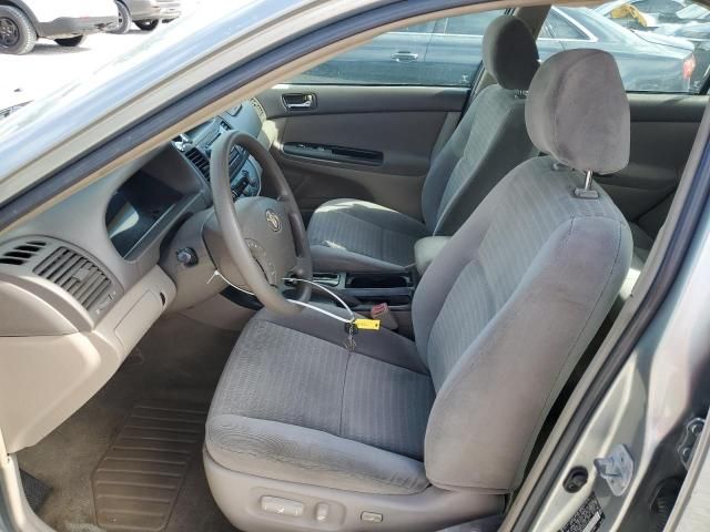 2005 Toyota Camry LE