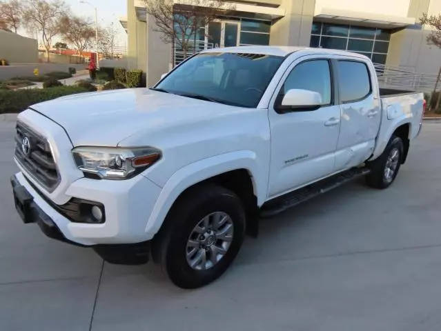 2016 Toyota Tacoma Double Cab