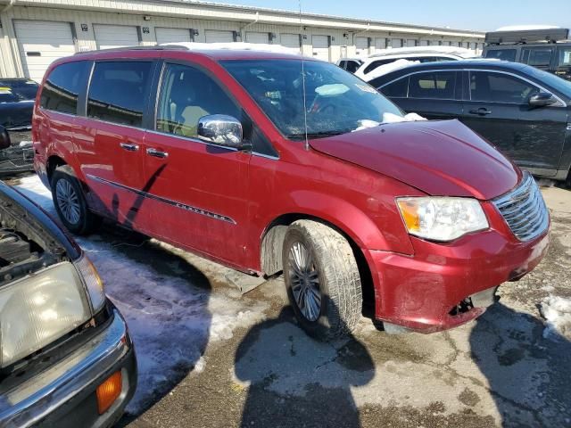 2015 Chrysler Town & Country Touring L