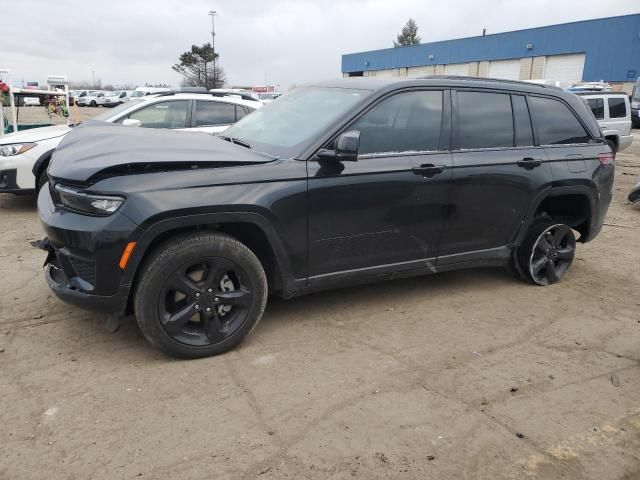 2024 Jeep Grand Cherokee Laredo