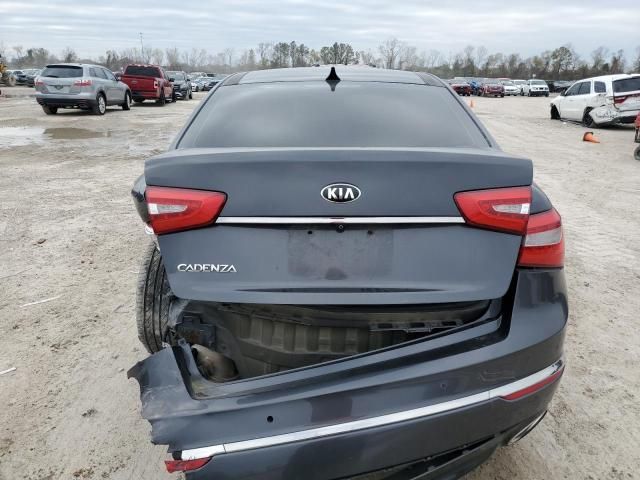 2016 KIA Cadenza Luxury