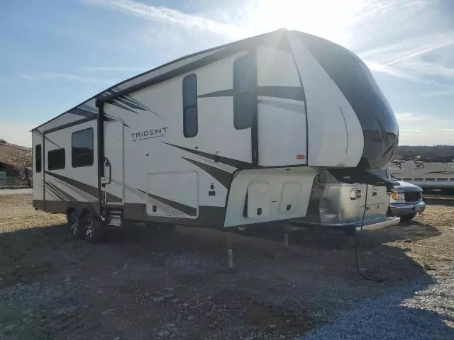 2016 Layton Travel Trailer