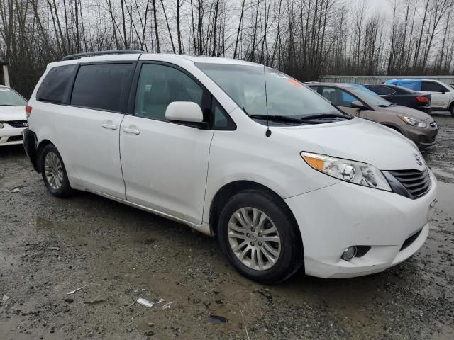 2014 Toyota Sienna XLE