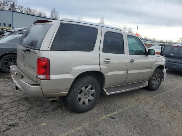 2004 Cadillac Escalade Luxury