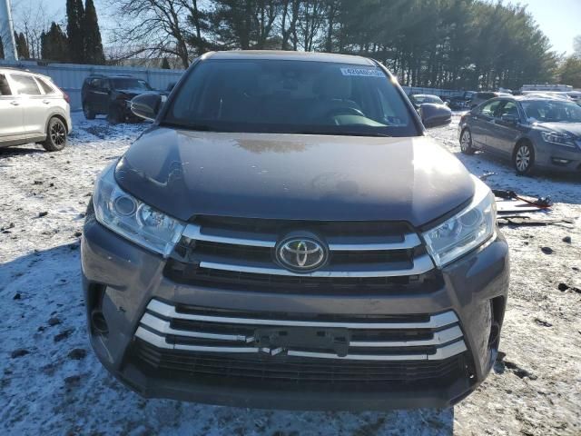 2019 Toyota Highlander LE