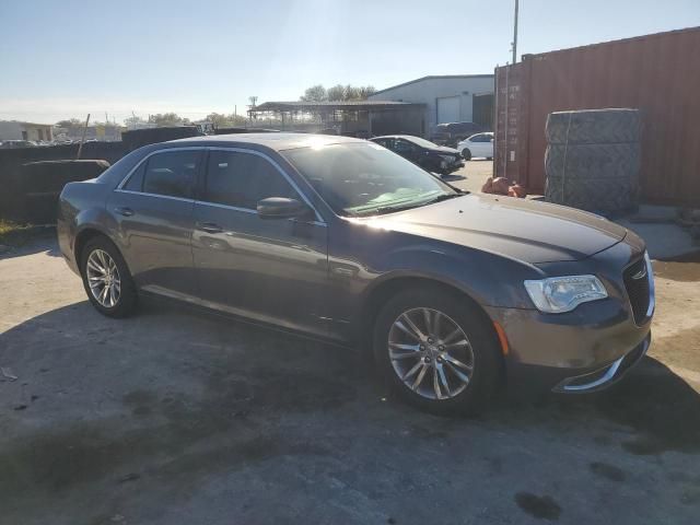 2017 Chrysler 300 Limited