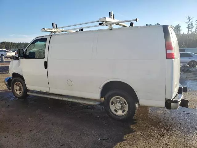 2019 Chevrolet Express G2500