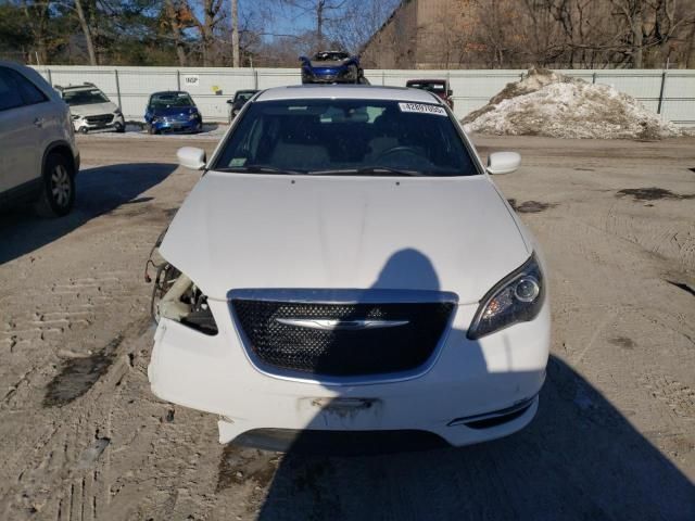 2014 Chrysler 200 Touring