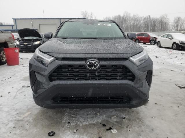 2025 Toyota Rav4 XLE