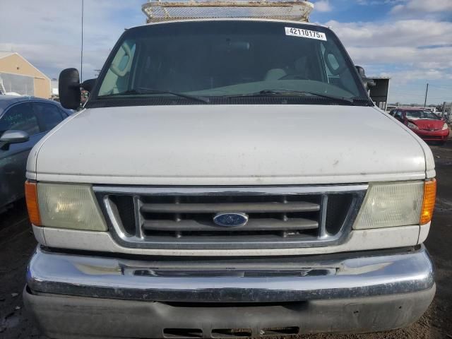 2006 Ford Econoline E350 Super Duty Wagon