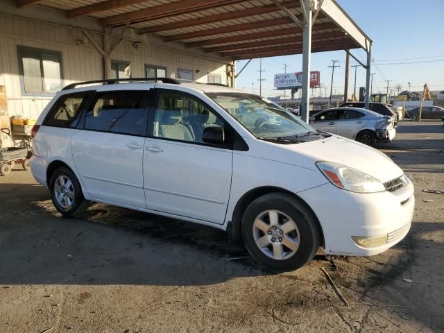 2005 Toyota Sienna CE