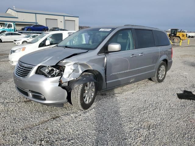 2016 Chrysler Town & Country Touring