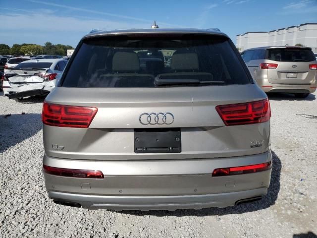 2017 Audi Q7 Premium Plus