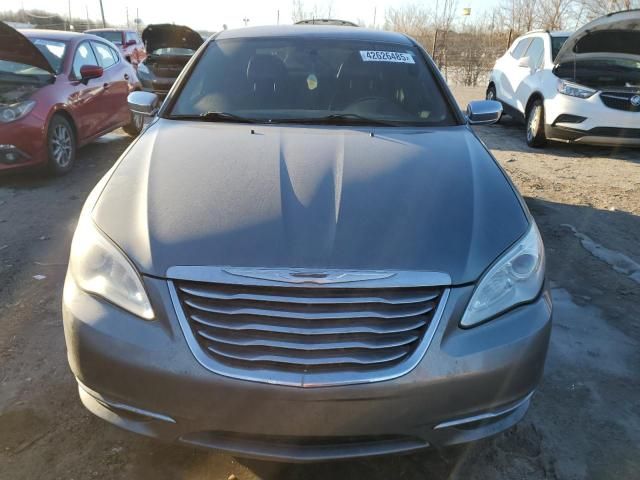 2013 Chrysler 200 Limited