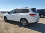 2016 Nissan Pathfinder S