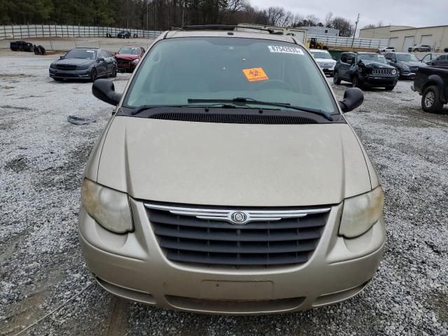 2007 Chrysler Town & Country Touring