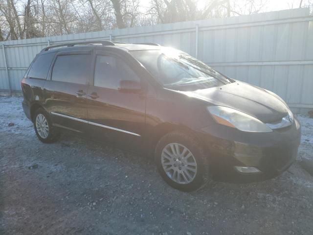 2009 Toyota Sienna XLE