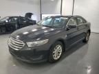 2014 Ford Taurus SE