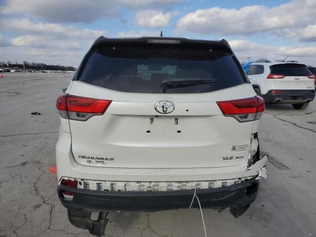 2019 Toyota Highlander SE