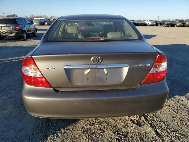 2004 Toyota Camry LE