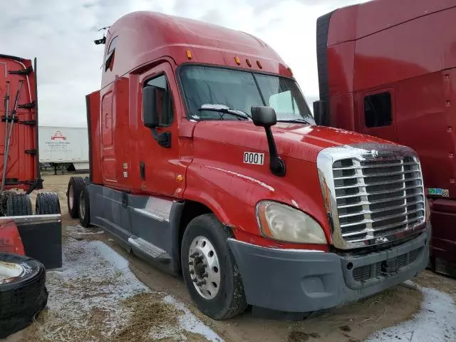 2015 Freightliner Cascadia 125