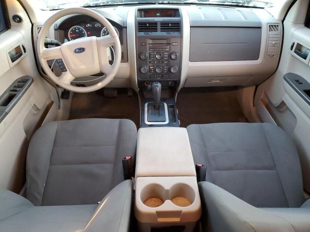 2010 Ford Escape XLS