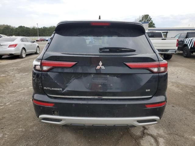 2023 Mitsubishi Outlander SE