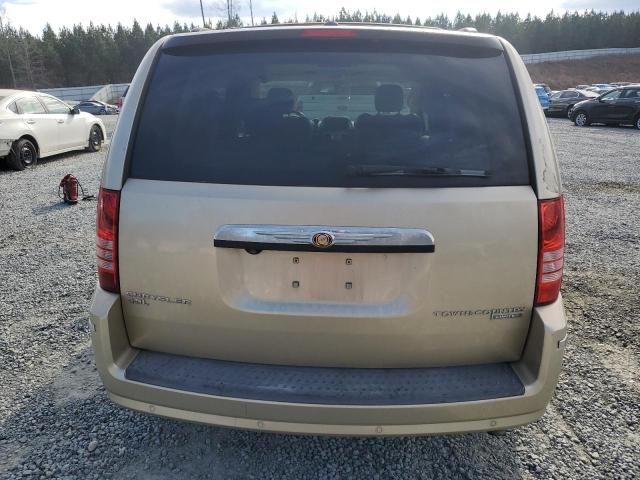 2010 Chrysler Town & Country Limited