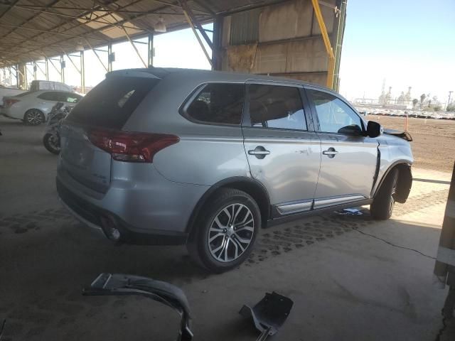 2016 Mitsubishi Outlander SE