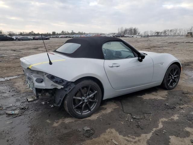 2016 Mazda MX-5 Miata Club