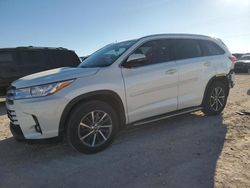 Salvage cars for sale at Andrews, TX auction: 2017 Toyota Highlander SE