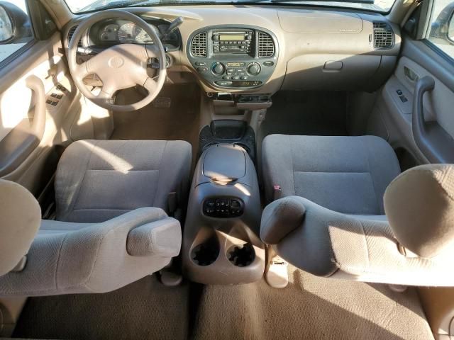 2002 Toyota Sequoia SR5