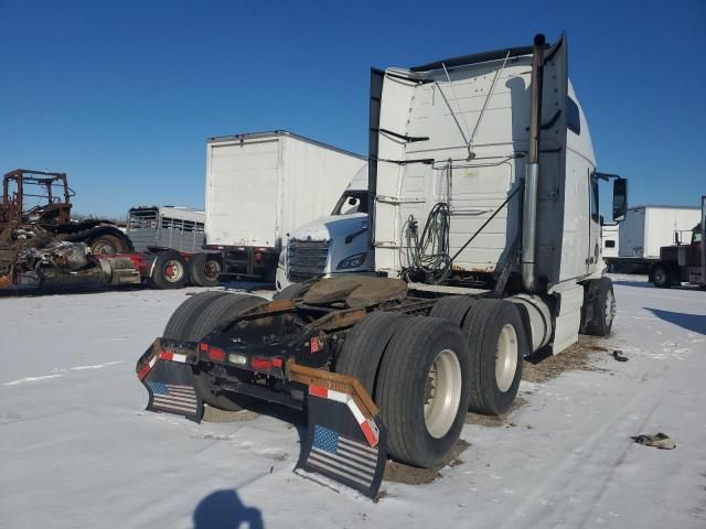 2014 Volvo VN VNL