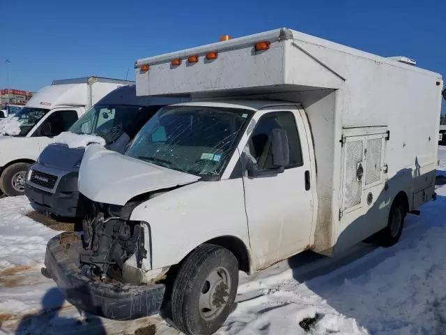 2007 GMC Savana Cutaway G3500