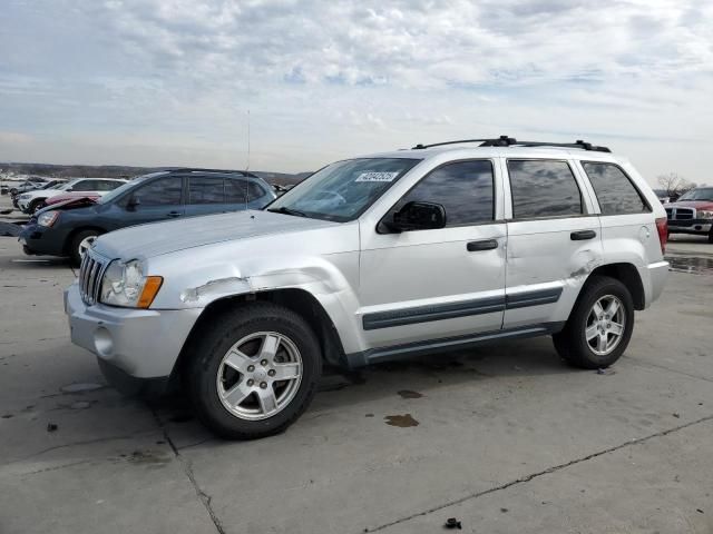 2005 Jeep Grand Cherokee Laredo