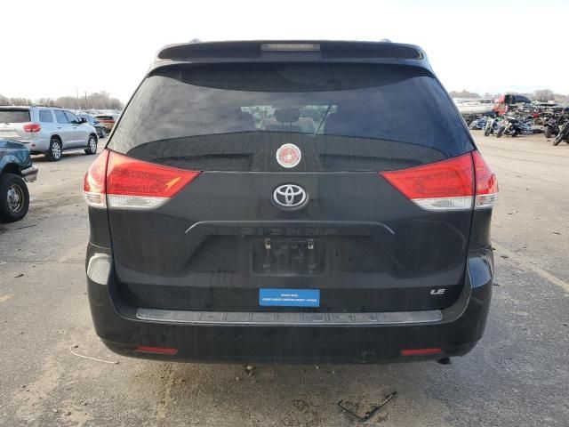 2012 Toyota Sienna LE