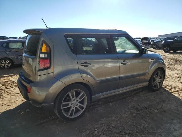 2011 KIA Soul +