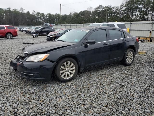 2013 Chrysler 200 Touring