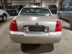 2004 Lincoln Town Car Executive