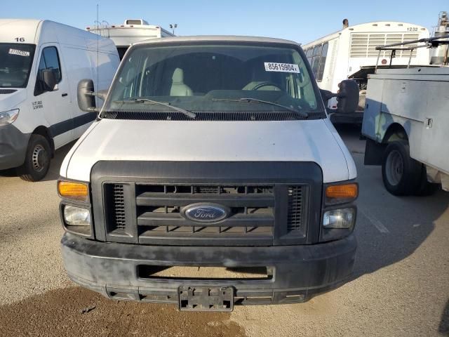 2009 Ford Econoline E350 Super Duty Van