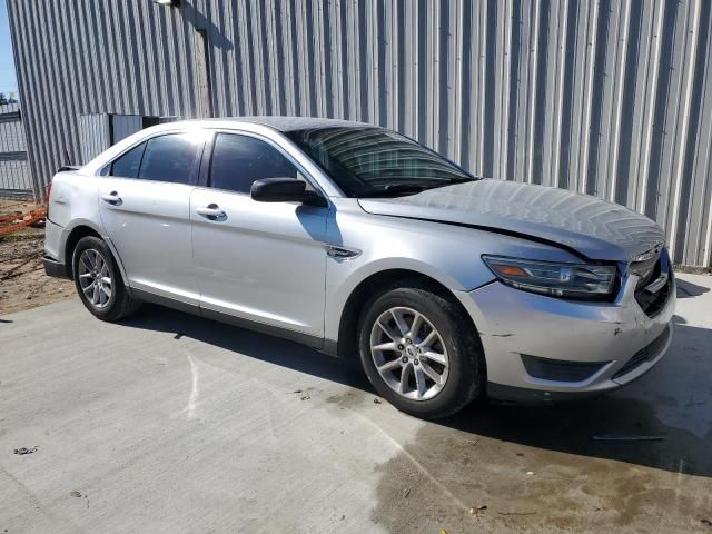 2013 Ford Taurus SE