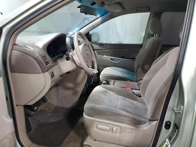 2008 Toyota Sienna CE