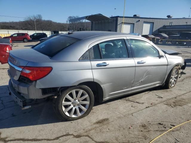 2013 Chrysler 200 Limited