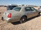 2000 Lincoln Town Car Signature