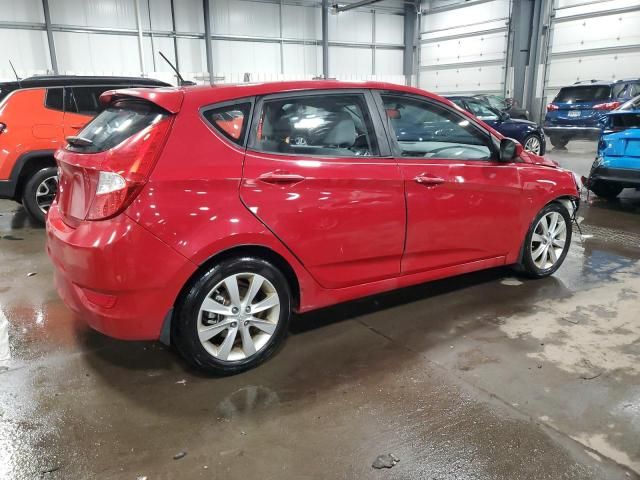 2012 Hyundai Accent GLS