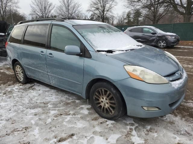 2007 Toyota Sienna XLE